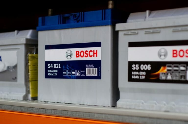 If A Hybrid Battery Dies Can You Still Drive The Car if-a-hybrid-battery-dies-can-you-still-drive-the-car