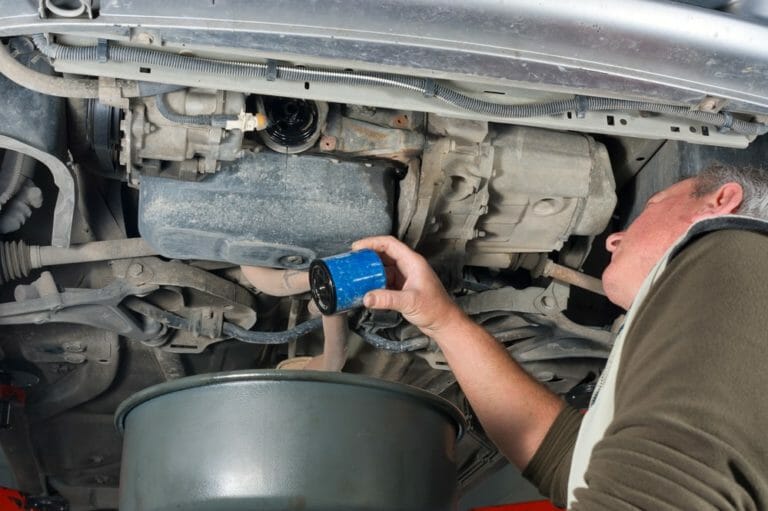 Oil Light Comes On When Braking: Why & What To Do