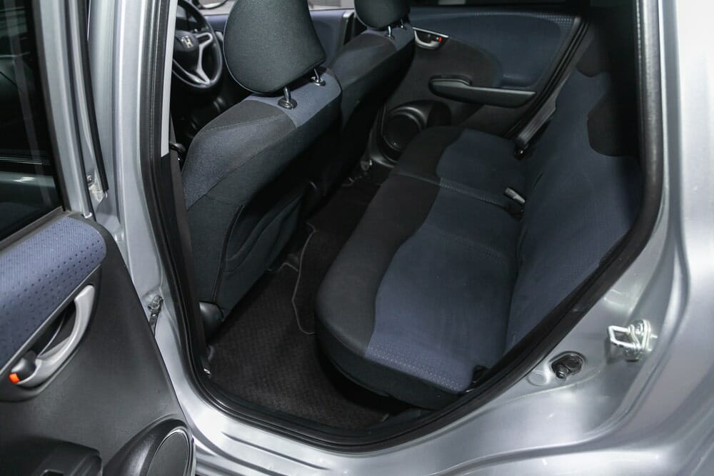 How To Get Rid Of Spiders In Your Car With A Chlorine Bomb