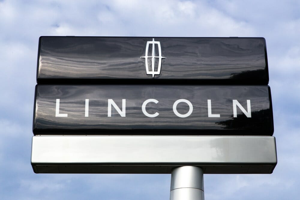 Does Lincoln Make A 3rd Row SUV?