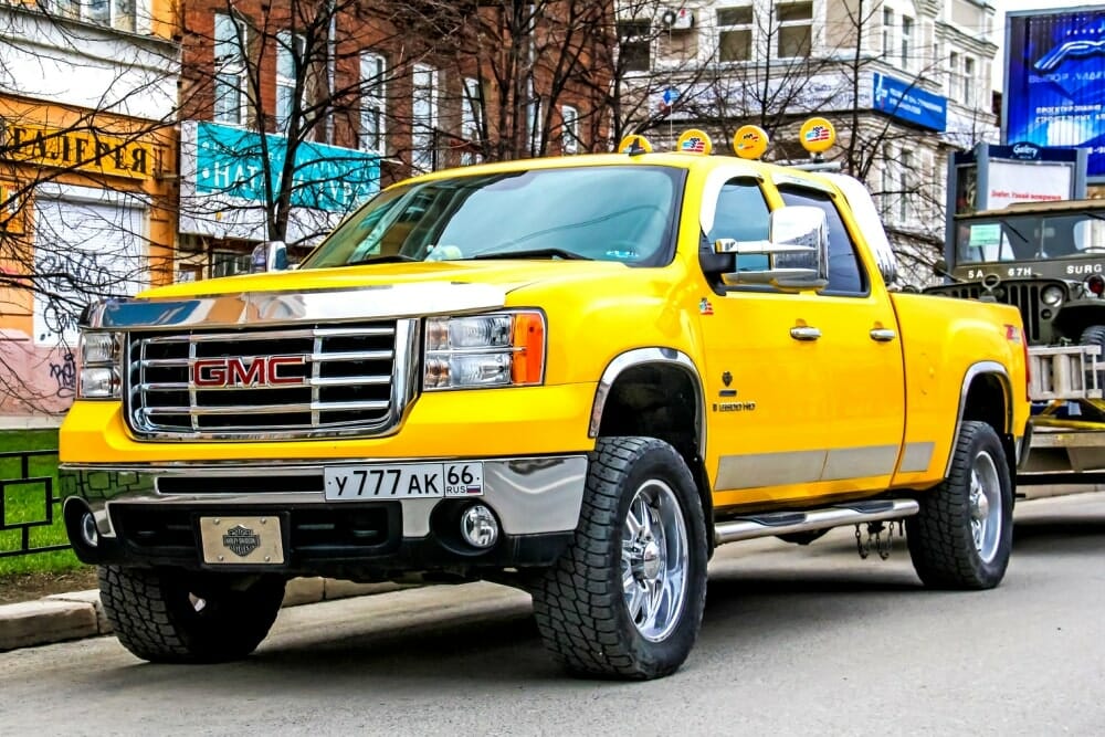 How Long Is A GMC Sierra Pickup Truck? (Height, Weight, Dimensions)