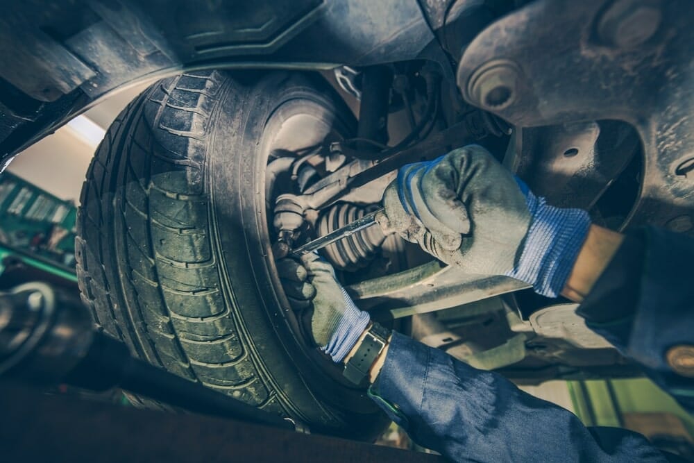 How Long Does It Take To Replace Front Struts?