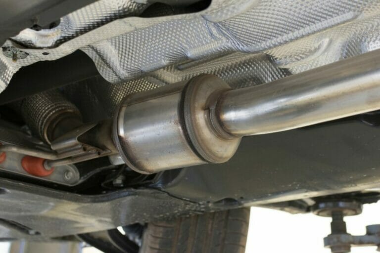 Replace Catalytic Converter With Flex Pipe Guide)