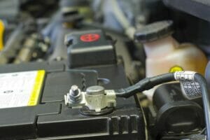 Does Disconnecting The Car Battery Reset The ECU? (How Long To