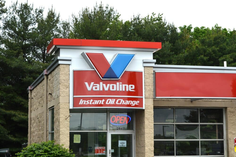 Castrol Vs. Valvoline Which Motor Oil Is Best?