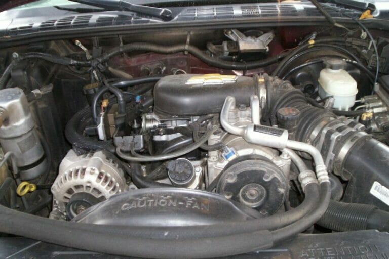 Difference Between 4.3 And 4.3 Vortec (Specs, Problems, And Life