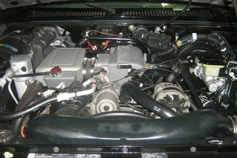 Difference Between 4.3 And 4.3 Vortec (Specs, Problems, And Life