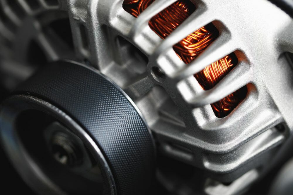 Car Makes Humming Noise When Parked (Cause & Fix)