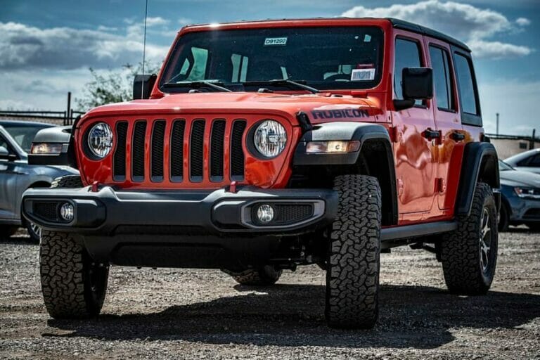 550+ Badass Jeep Names (By Color)