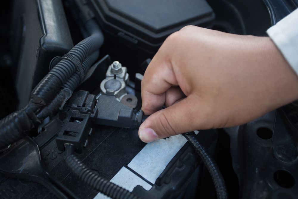 6 Symptoms Of A Blown Alternator Fuse Or Fusible Link